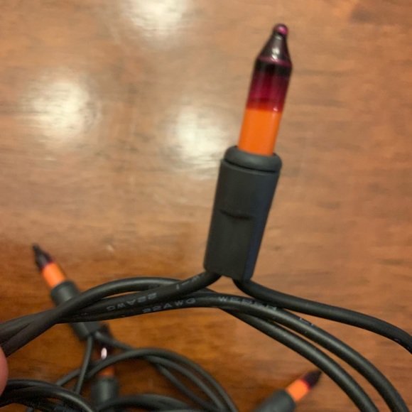 Halloween orange and purple tip string lights - Picture 4 of 4